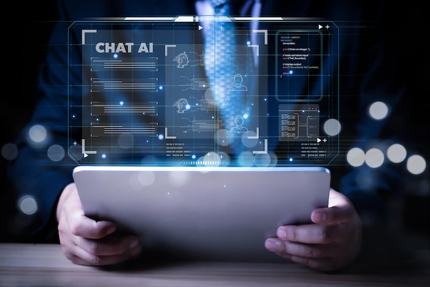 Liikemies chattaa tekoälyä hyödyntävän miehen kanssa käyttäen älykästä tekoälyrobottia. Tekoäly luo jotain futuristista teknologian muutoskomennon avulla.