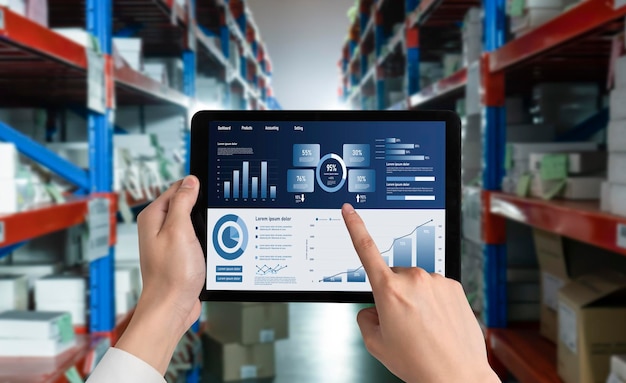 Liiketoiminnan datahallintapaneeli tarjoaa business intelligence -analyysin tiiviisti