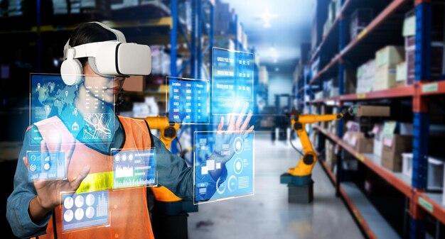 Tulevaisuuden virtuaalitodellisuusteknologia innovatiiviseen VR-varastonhallintaan