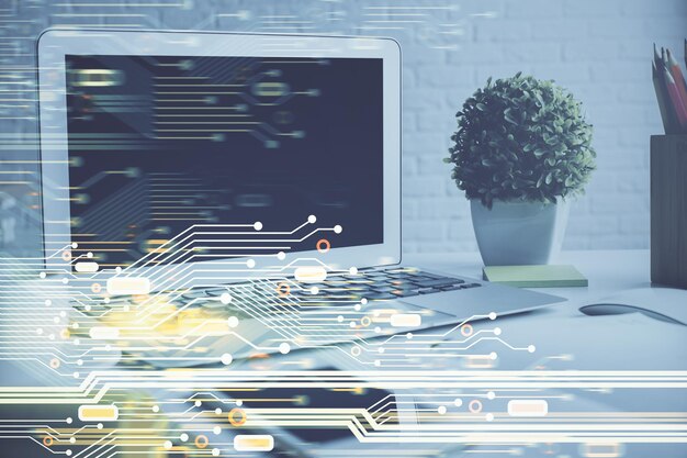 Useita valotuksia pöytäkoneesta, jossa henkilökohtainen tietokone ja teknologia-aiheinen piirustus. Bigdata-konsepti