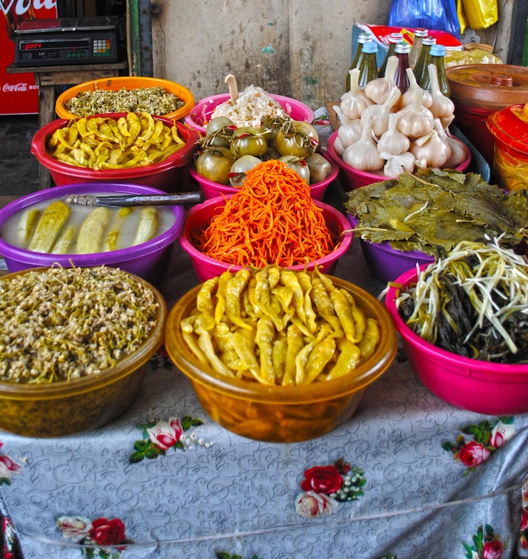Kuva various food for sale at market stall