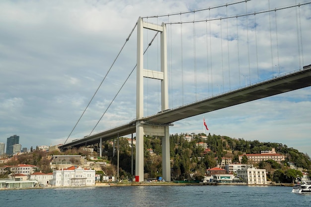 15 temmuz sehitler Koprusu 다리 이스탄불 보스포러스 크루즈