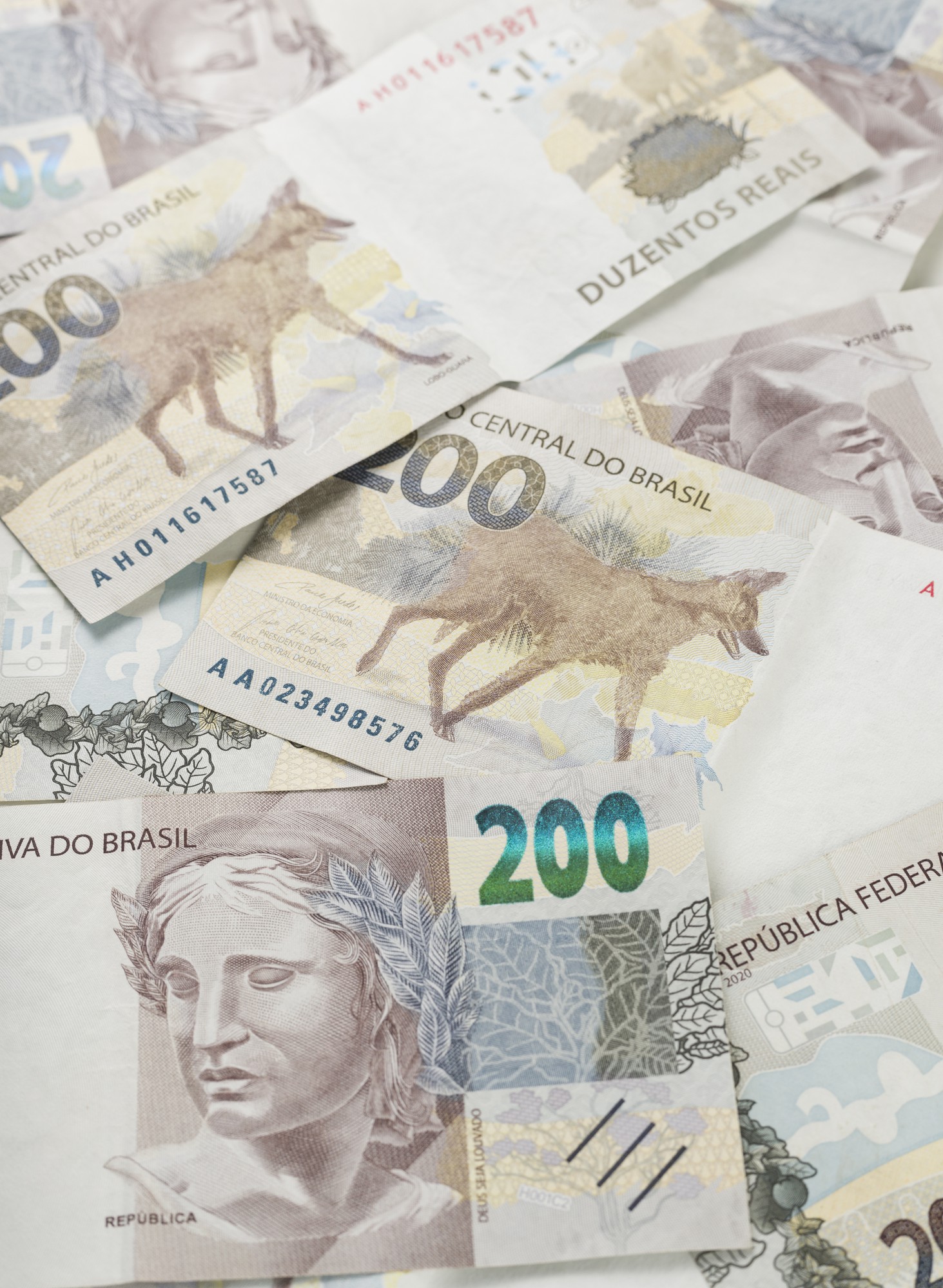 200 reais rekeningen achtergrondpatroon. Braziliaanse bankbiljetten.