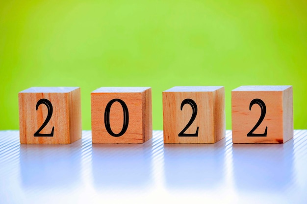 Numero 2022 su blocco di legno - concetto del nuovo anno 2022