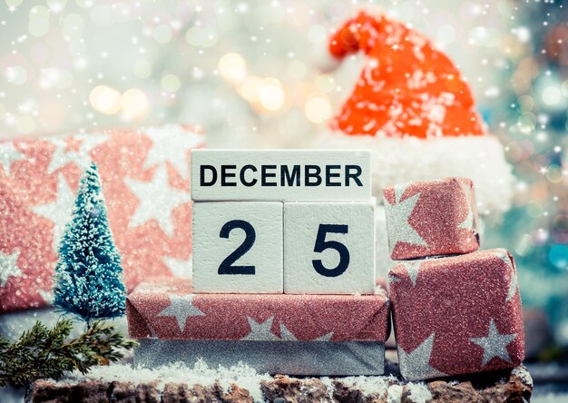25 december, christmas with snow and santa in winter