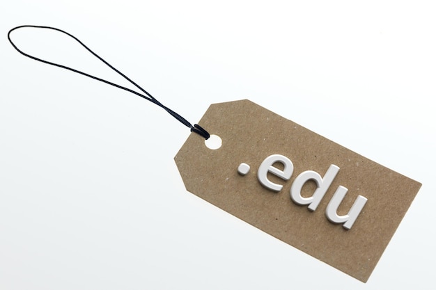 Foto collegamento edu di rendering 3d sull'etichetta di carta