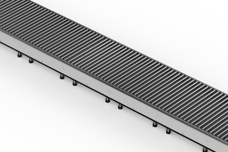 Photo 3d rendering empty conveyor belt on white background
