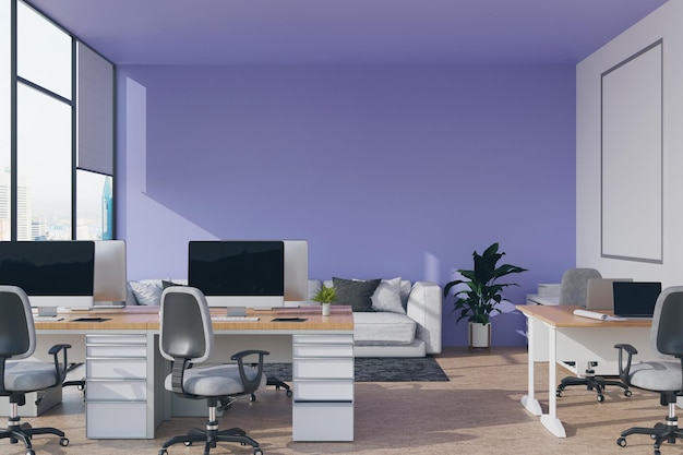 3D-рендеринг иллюстрации современного интерьера Креативный дизайнерский офисный рабочий стол с ПК, рабочее место, свет снаружи, высотный кондо-офис, белое чистое рабочее пространство, стеклянное окно
