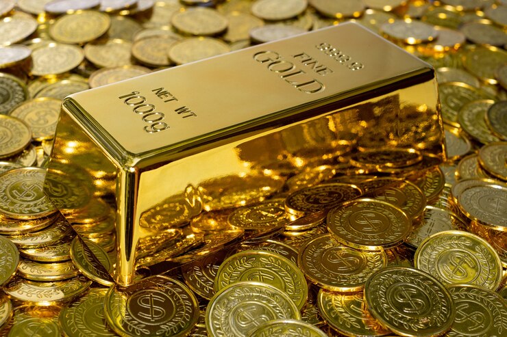 500px写真ID：1025453564-スタックの金貨に1kgのクローズアップ光沢のある金の棒