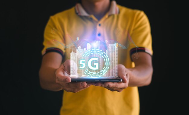 写真 5g は5代目のワイヤレスネットワークでアップロードとダウンロードの速度が高くデバイスを接続することでより一貫した接続性を提供します