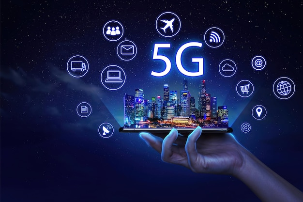 5Gの新しいワイヤレスインターネットwifi接続スマートシティまたはインテリジェントビルコンピュータネットワークによるビルディングオートメーション
