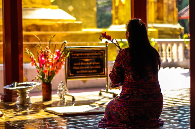 사진 태국 치앙마이에 위치한 불교 사원의 아름다운 전망