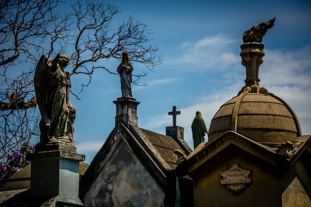 Фото Прекрасный вид на статуи христианства, расположенные в сан-паулу, бразилия