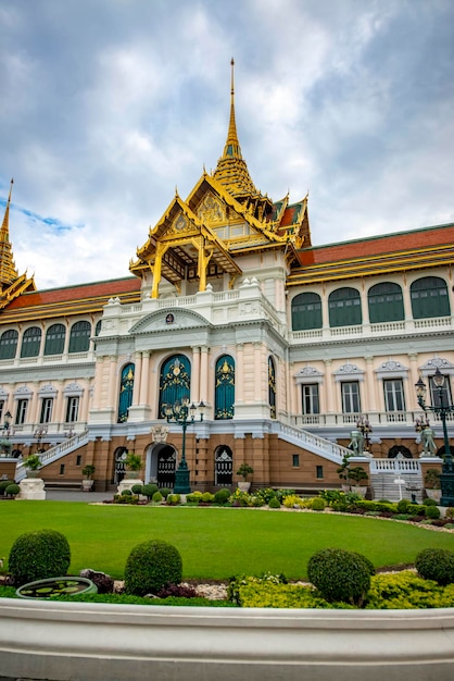 写真 タイのバンコクにあるワットプラケオ神殿の王宮の美しい景色