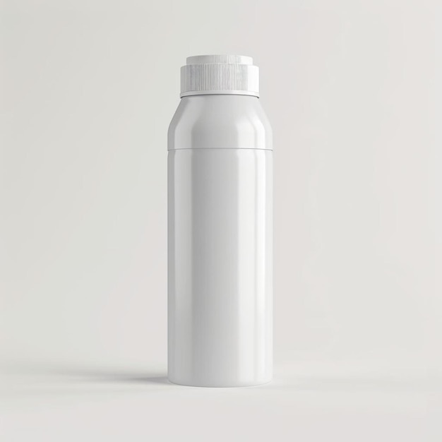 写真 白い表面に白いペットボトル