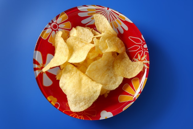 Aardappel gefrituurde chips