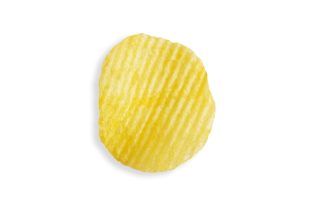 Aardappelchips geïsoleerd op een witte achtergrond met uitknippad