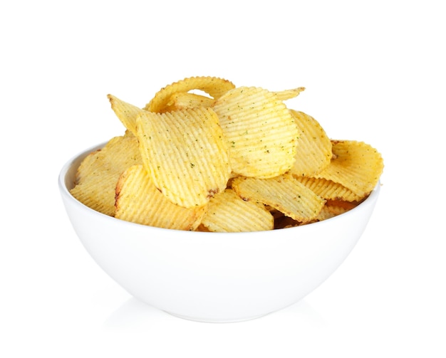 Aardappelchips in een schaal