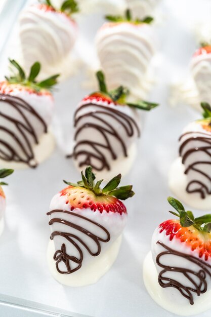 Aardbeien in chocolade