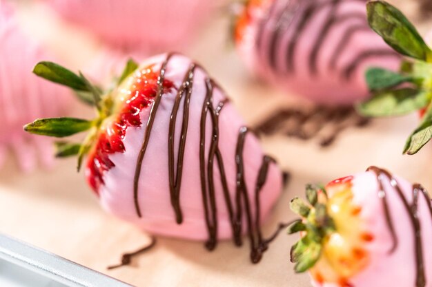Aardbeien in chocolade
