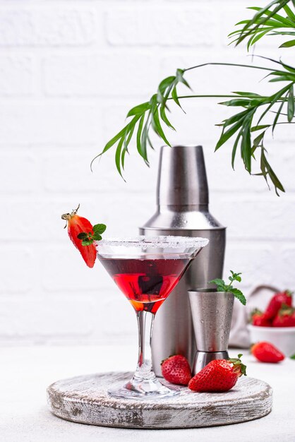 Aardbeienmartini zoete zomercocktail