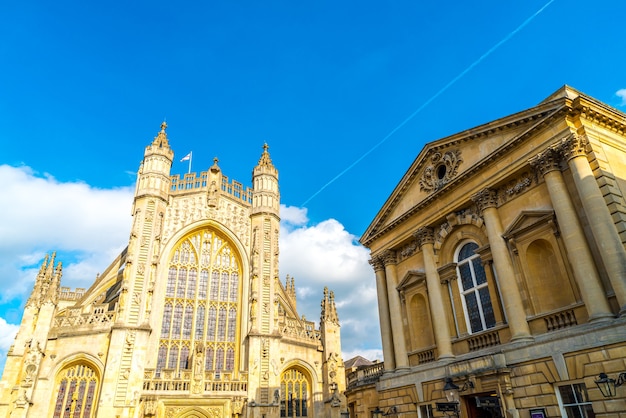 La chiesa abbaziale dei santi pietro e paolo a bath