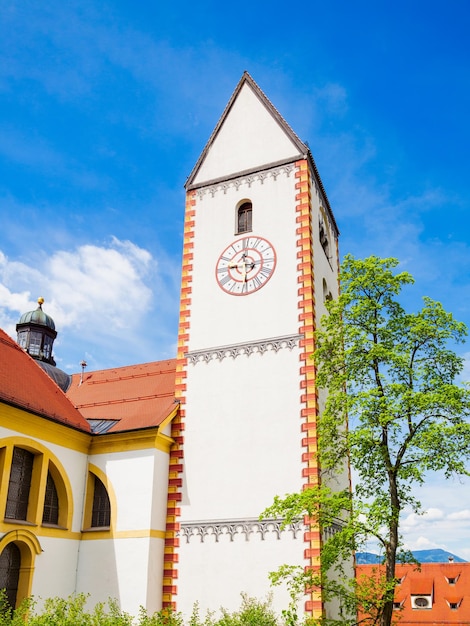 Abdij van Fussen of St. Mang-abdij (Kloster Sankt Mang) is een voormalig benedictijnenklooster in de stad Fussen in Beieren, Duitsland