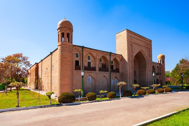 Photo abdulkasym sheikh madrassah in tashkent uzbekistan