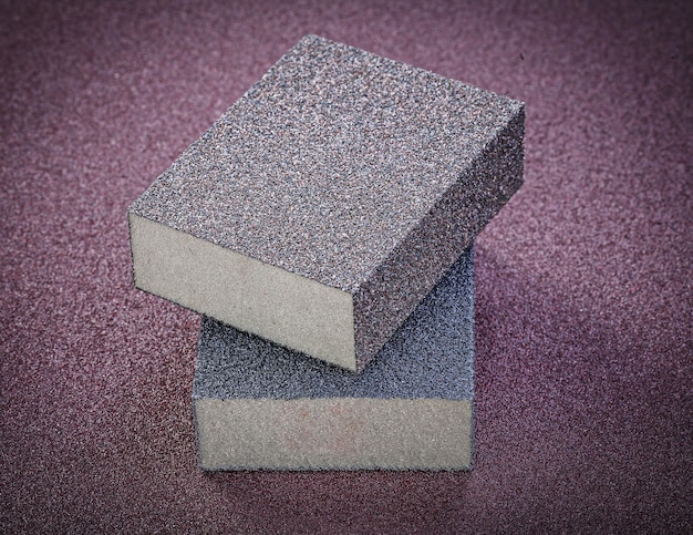 Abrasive sponges on polishing sheet horizontal view