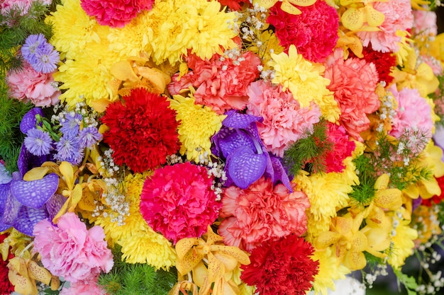 花の抽象的な背景。閉じる。結婚式のシーンのための美しい花の背景