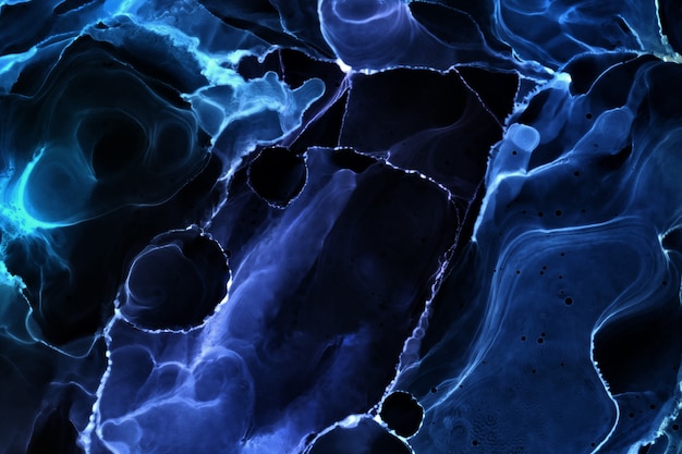 Абстрактная голубая электрическая волна на фоне черной технологии. Неоновая световая краска в воде, акриловый взрыв, жидкое жидкое искусство