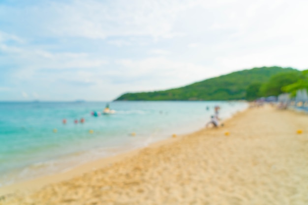 抽象的なぼかし美しい熱帯のビーチと海の風景の背景