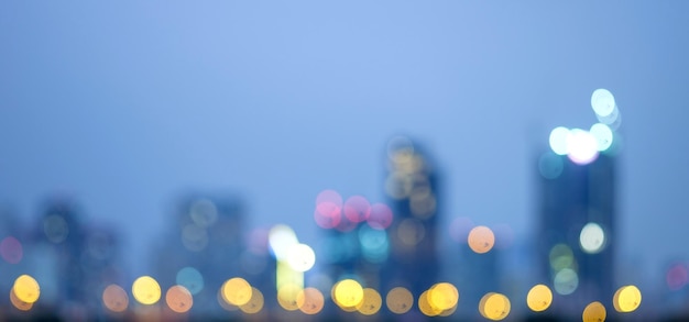 Photo abstract blurred background cityscape of krung thep maha nakhon bangkok on night scene