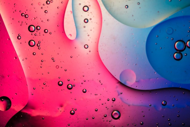 泡と抽象的なカラフルな創造的なマクロ油と水の背景