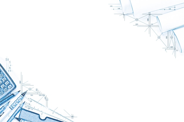あなたの言葉のための空白の抽象的な技術図面の背景。デスク上の空きスペースを持つ建設計画ツール。