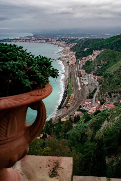 Photo abstract panoramic view of mediterranean in taormina sicily