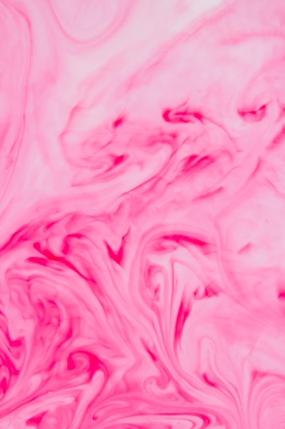 액체 페인트 유체 아트와 액체 흰색 분홍색 벽지에 추상 분홍색 배경