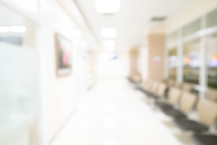 Abstract vervagen ziekenhuis en medische kliniek interieur.