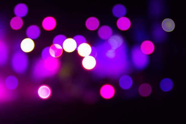 Abstracte bokeh defocused purper licht voor achtergrond