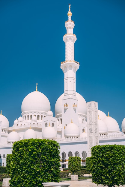 Abu Dhabi grand Mosque