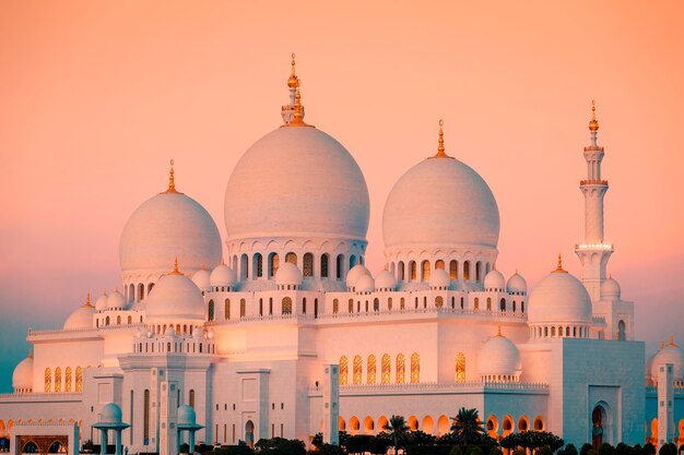 Abu Dhabi Sheikh Zayed Mosque at sunset