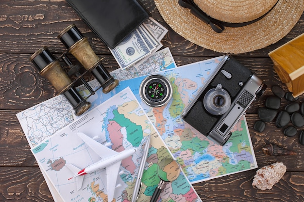 Accessories and items for traveling on a table