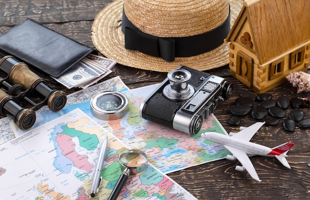 Accessories and items for traveling on a table