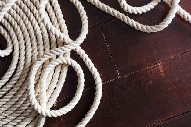 Accessories for rigging in the marine business