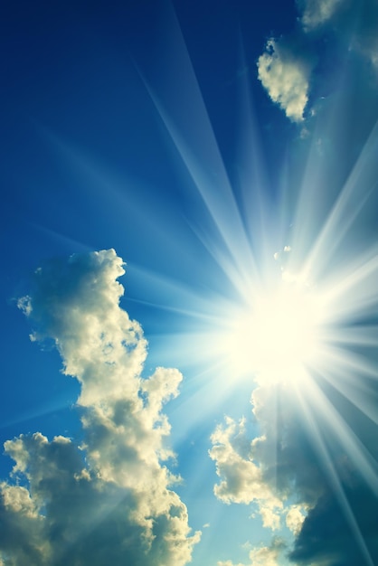 Foto achtergrond van de lucht en de zon