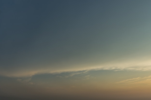 Achtergrond van lucht en wolken