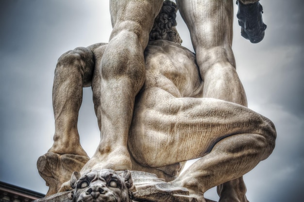 Achtermening van Hercules en Cacus-standbeeld in Florence Italy