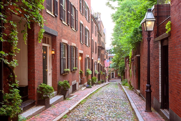 Acorn street beacon hill ciottoli boston