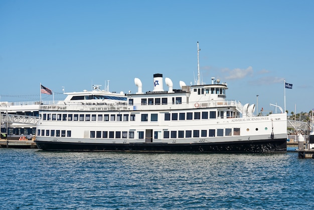 Admiraal Hornblower-boot in stadshaven San Diego