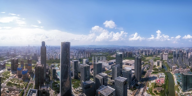 Foto fotografia aerea dello skyline del paesaggio dell'architettura moderna della città di ningbo in cina